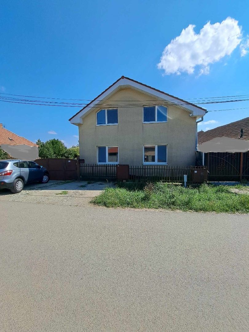 featured image of real estate