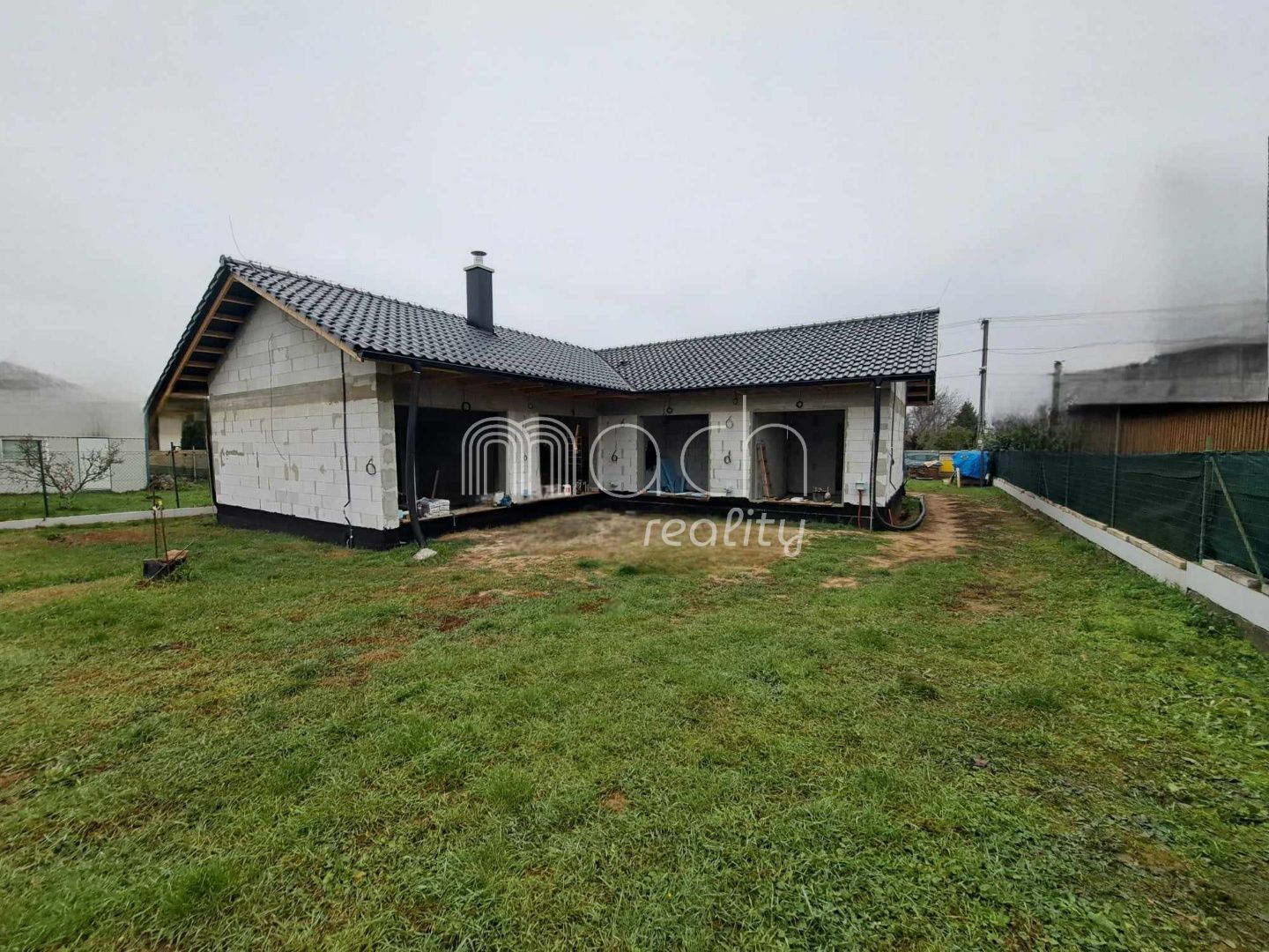 featured image of real estate